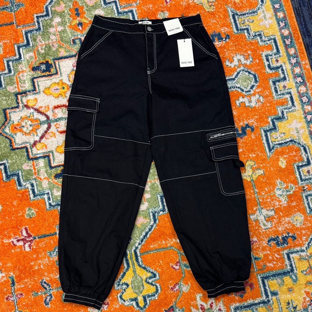Women Black Denim White Stitching Cargo Joggers Large NWT - Picture 5 of 6